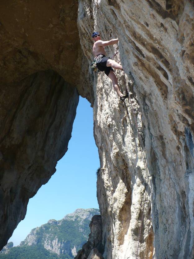 Rock climbing south of Positano, Italy © 2012 Frosty Wooldridge